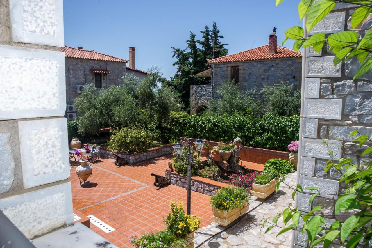 Amalia Apartments 스투파 외부 사진