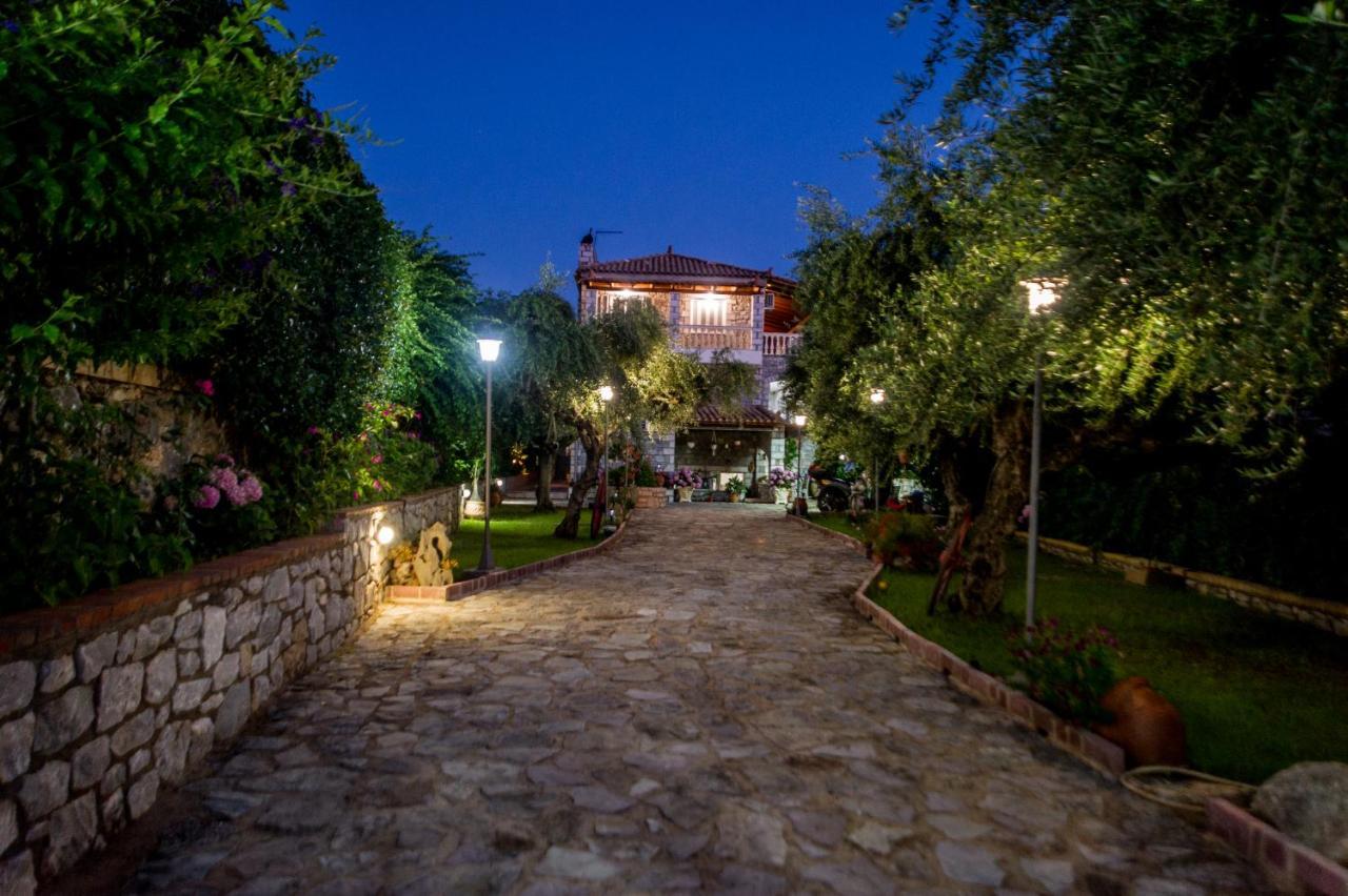 Amalia Apartments 스투파 외부 사진